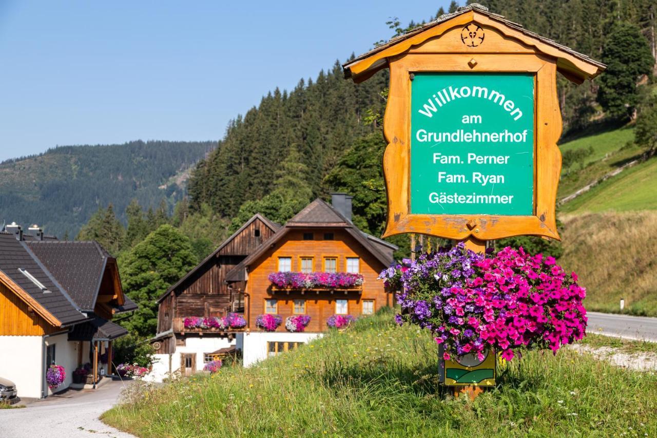 Гостевой дом Bio-Bauernhof Grundlehnerhof Рамзау Экстерьер фото